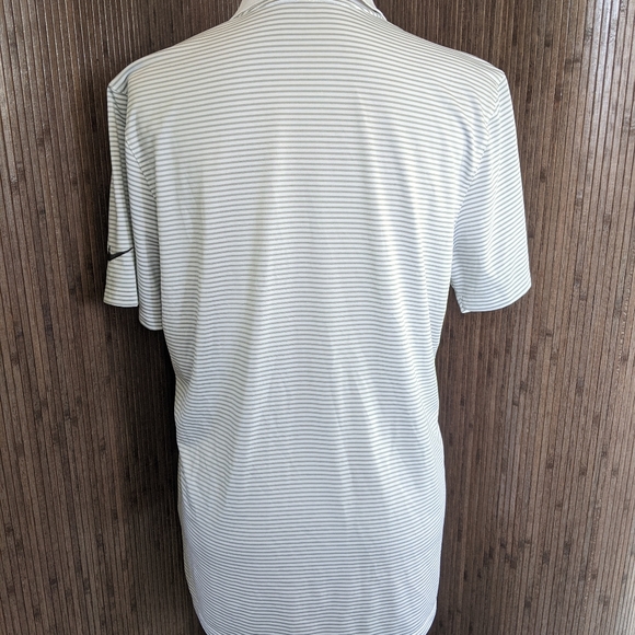 Nike Golf Polo DriFit Shirt, Small - Picture 3 of 6